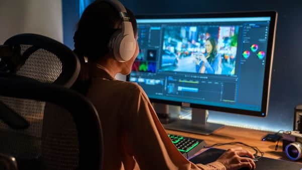 professional video editor